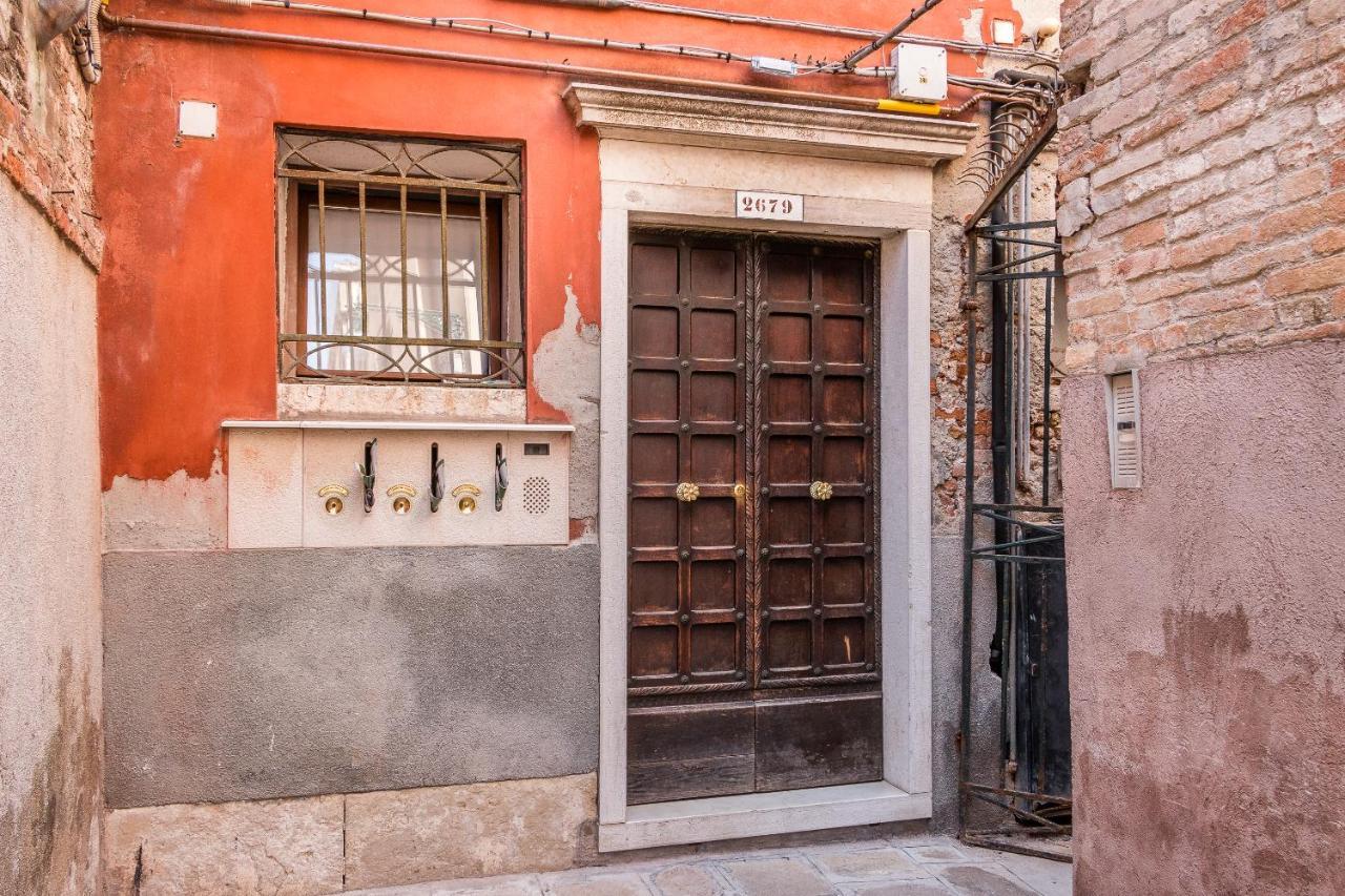 Doge'S Mirror & Stair @Frari Apartment Venice Exterior photo